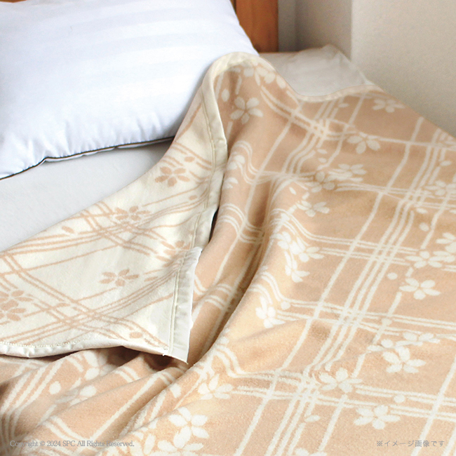 大自然本舗～桜格子～　肌にやさしい自然色のシルク入り綿毛布（毛羽部分）2枚セット　No.300　割引き商品