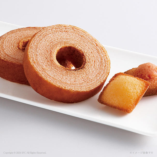 【送料無料】 あまおう苺バウムクーヘン＆プチフィナンシェ　ギフトボックス　No.50