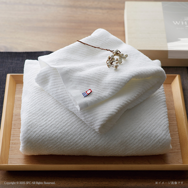 今治 The WHITE 木箱入りスリムバスタオル No.15